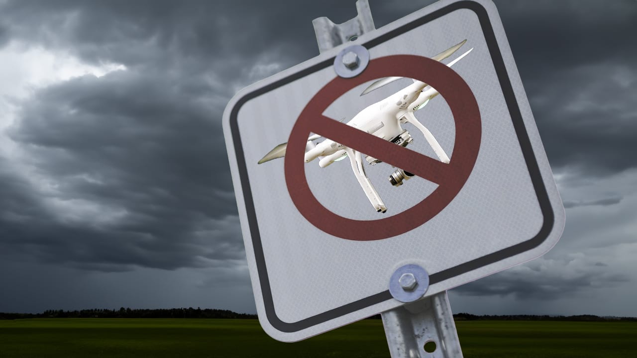 BREAKING Drone Laws // 4 men CHARGED in Singapore